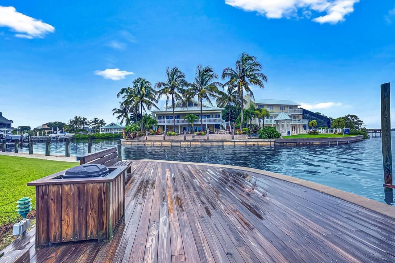 Siesta Bayside