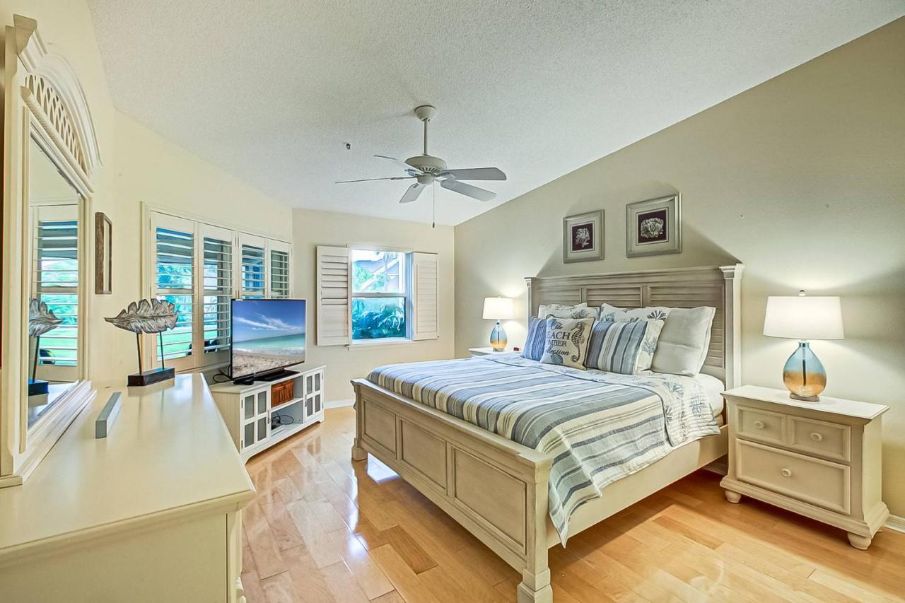 Siesta Bayside * Siesta Key