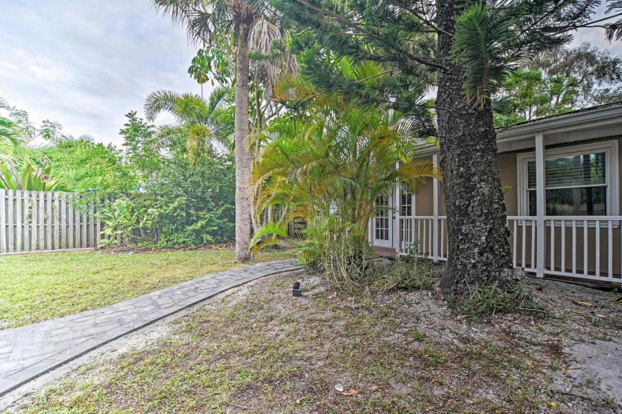 Retreat Half-mile To Beachandsiesta Key Village
