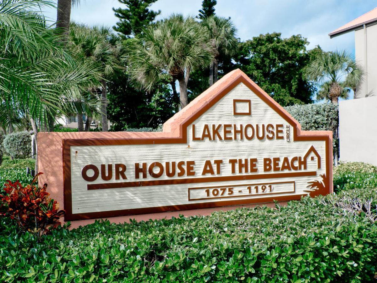 Our House At The Beach 222, Sleeps 4, 2 Bedroom, Tennis, Heated Pool Apartment Siesta Key