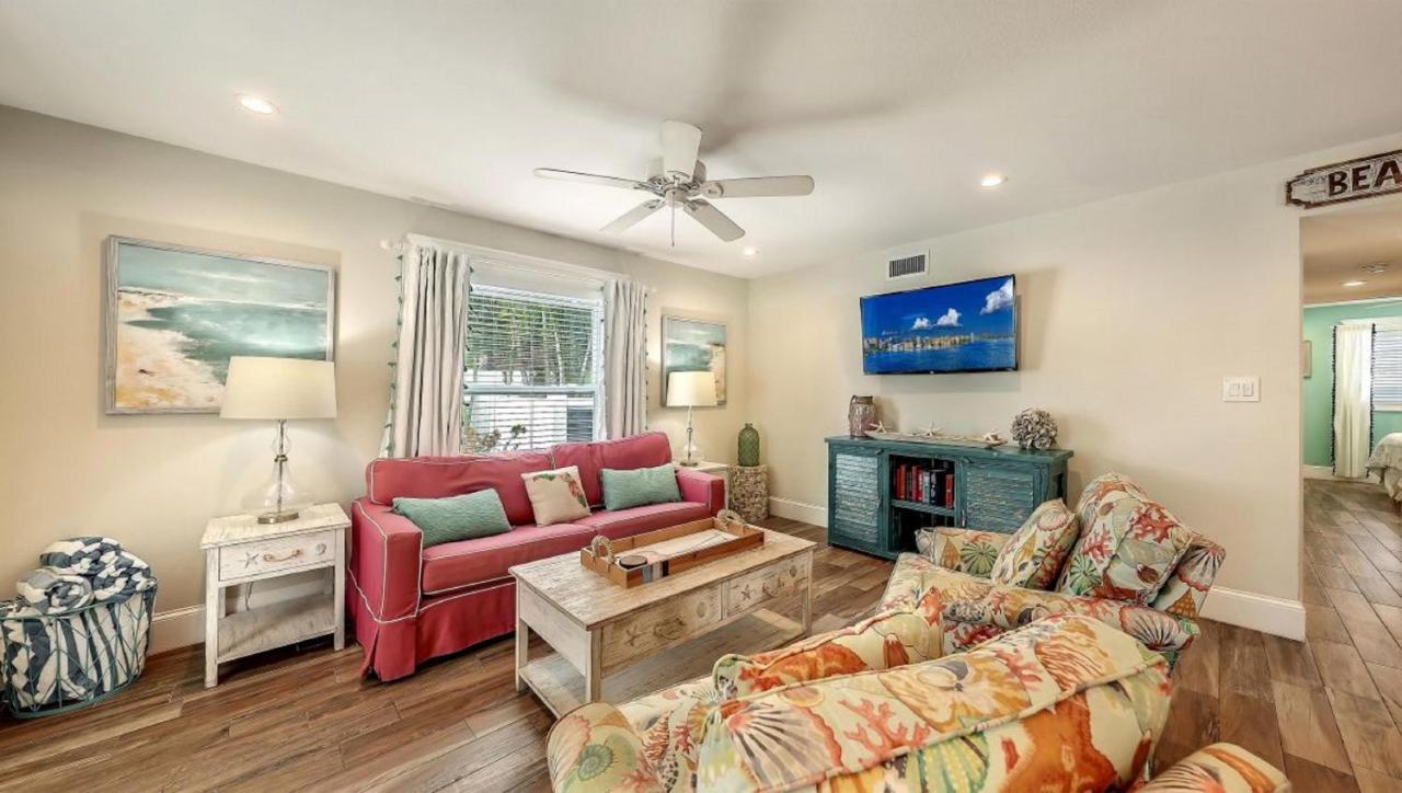 Canal Lower-gorgeous 3 Bed 3 Bath Near Sk Village Siesta Key