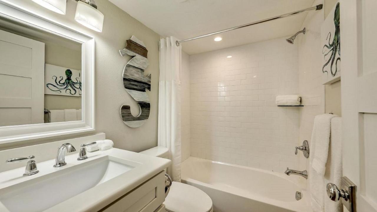 Holiday home Canal Lower-gorgeous 3 Bed 3 Bath Near Sk Village Siesta Key