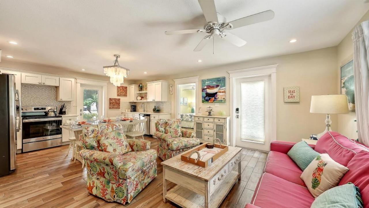Canal Lower-gorgeous 3 Bed 3 Bath Near Sk Village Holiday home *