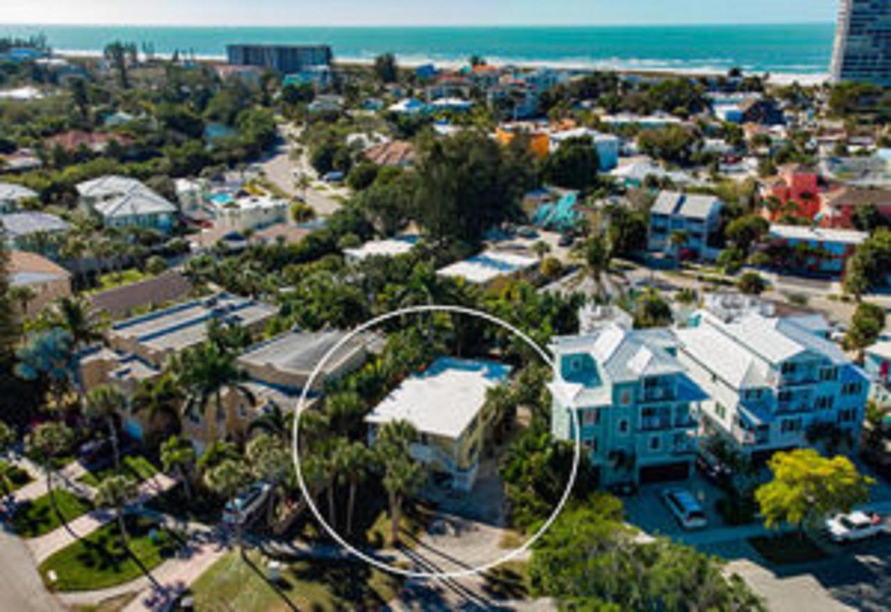 Avenida Lower * Siesta Key