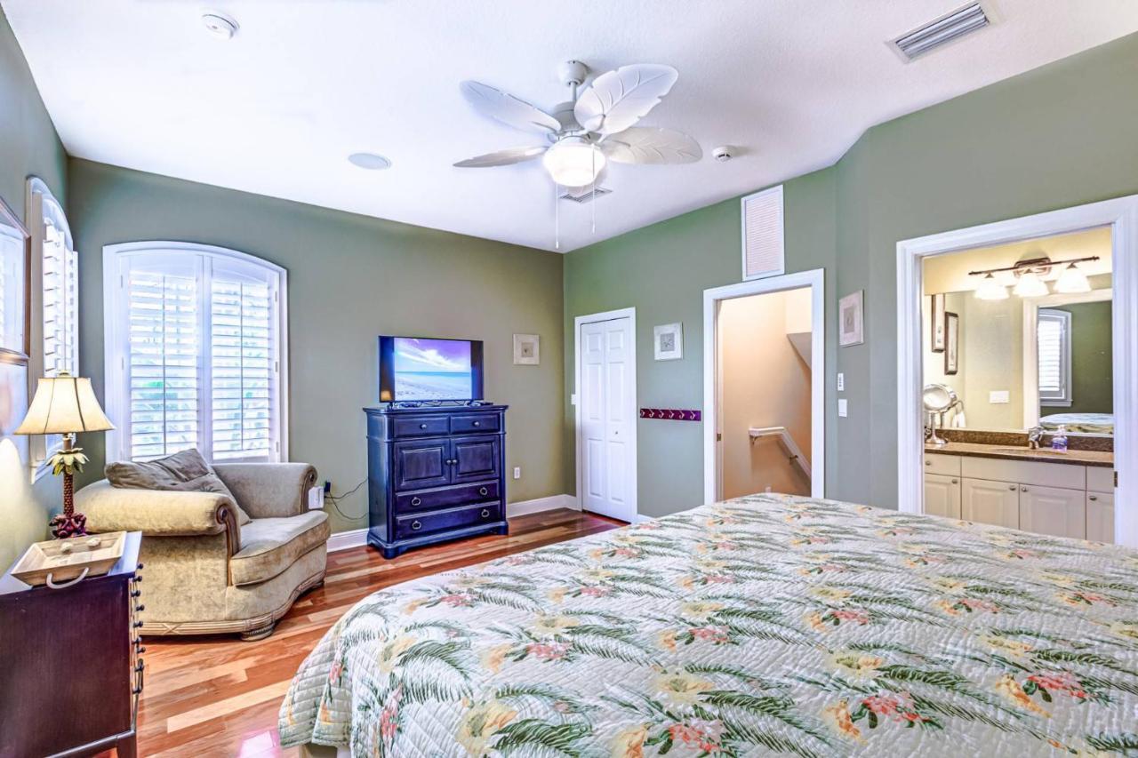 Palm Island Canal - 4 Br Holiday home Siesta Key