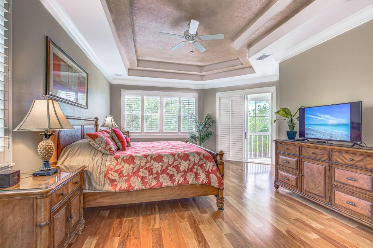 Palm Island Canal - 4 Br Holiday home Siesta Key
