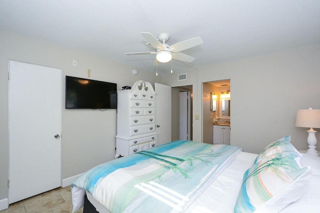 Canal 309 - Right In Village! Siesta Key
