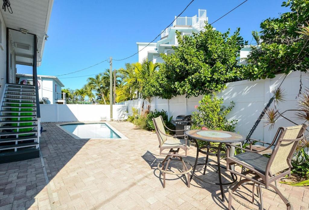 Holiday home Canal 309 - Right In Village! Siesta Key
