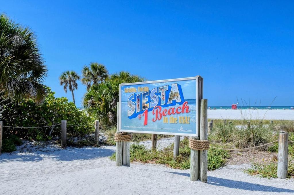 Canal 309 - Right In Village! Siesta Key