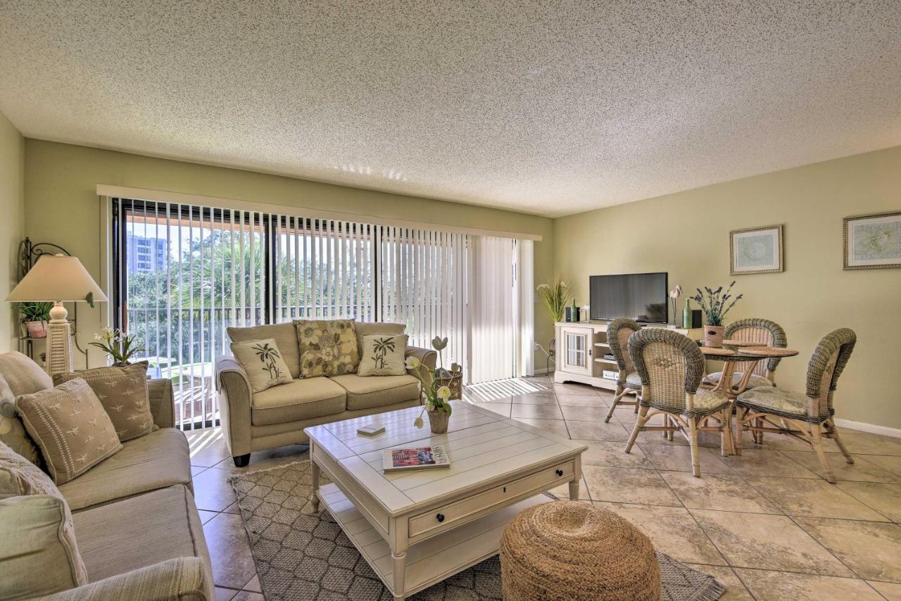Amenities, Walk To Beach!