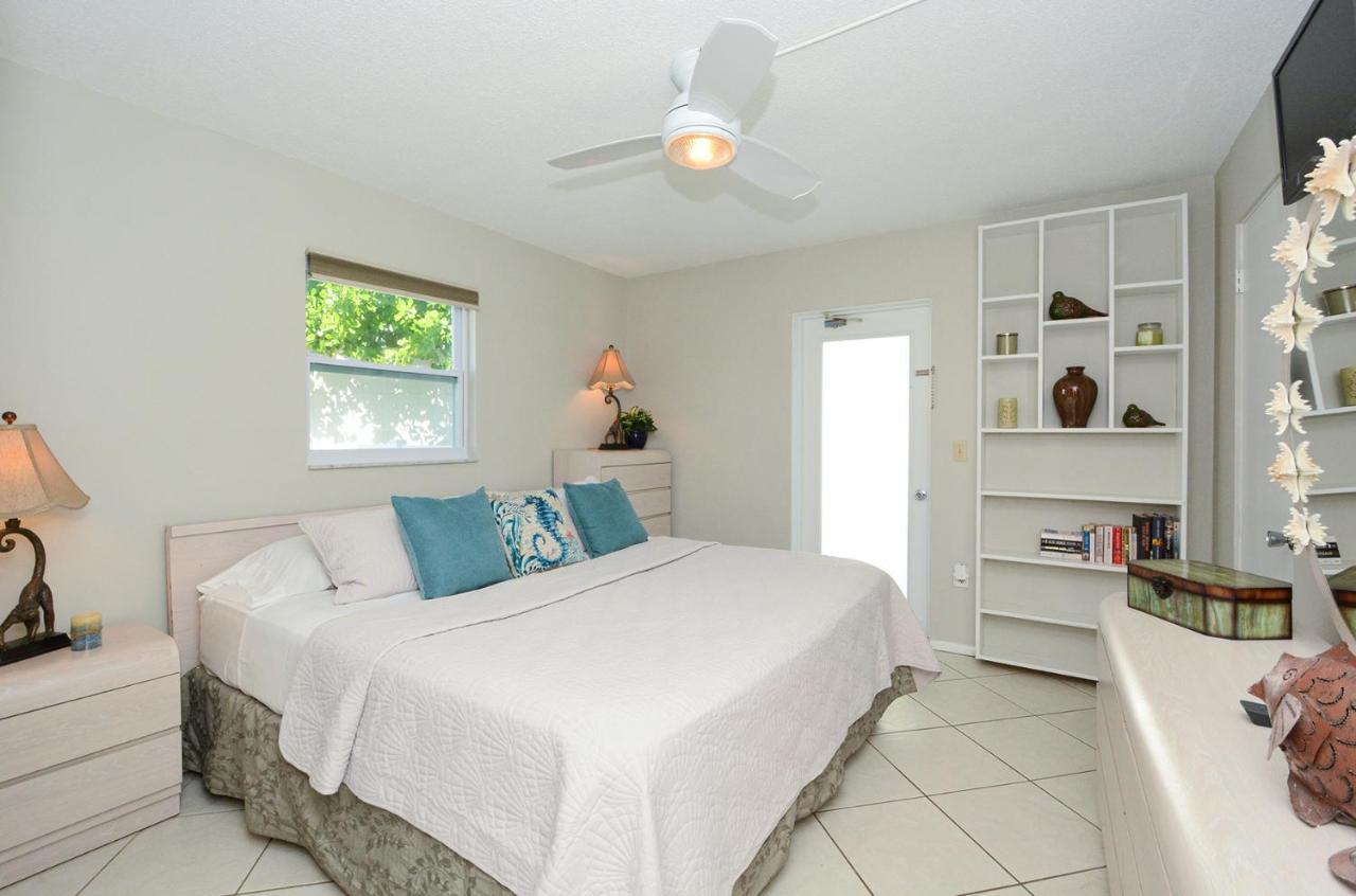 Holiday home Canal 313 - Right In Village! *