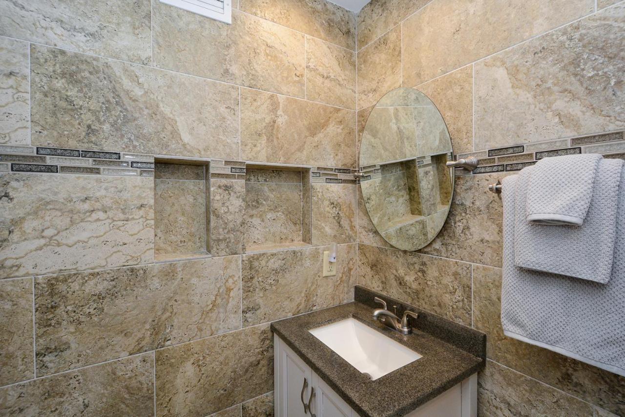 Holiday home Canal 315 - Right In Village! Siesta Key