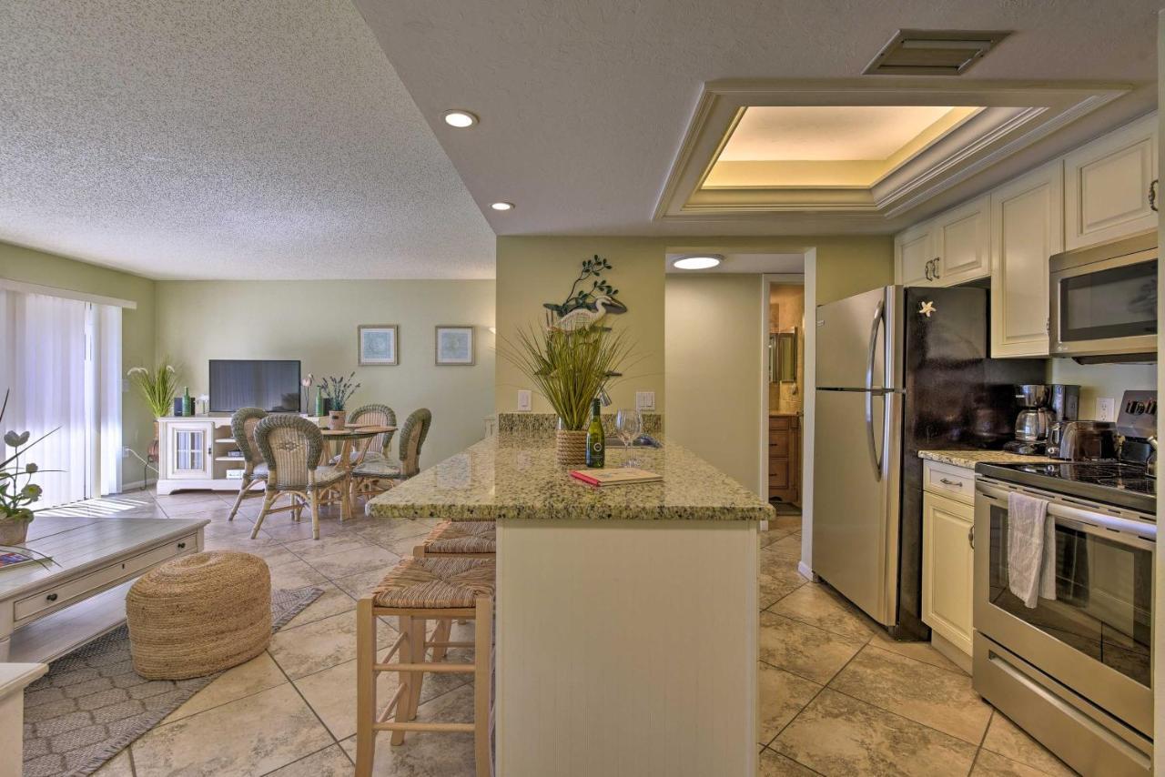 Apartment Amenities, Walk To Beach! *