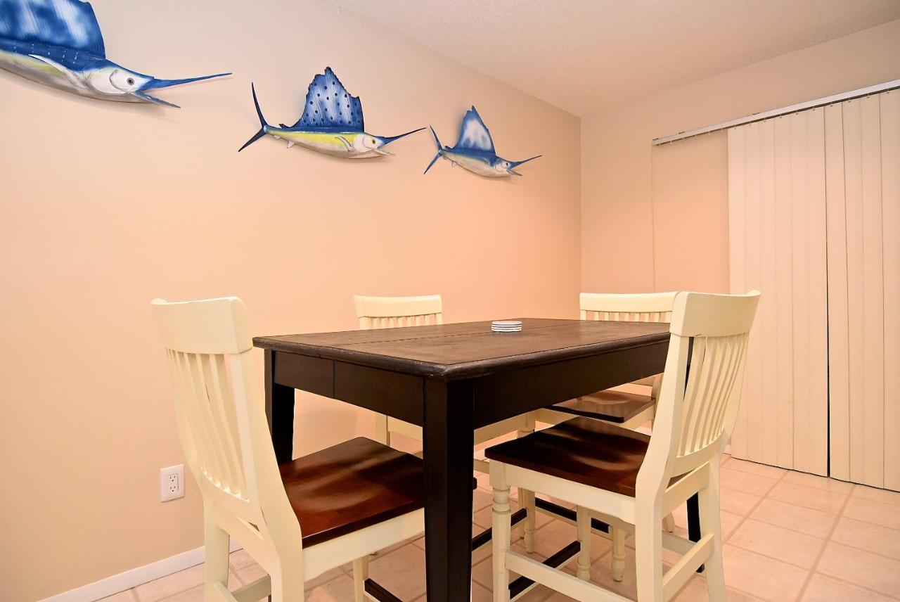 Holiday home Crescent Street 1138 B, Walk To The Beach, Pool, 1 Bedroom, Pet Friendly Siesta Key