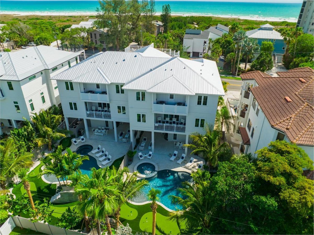 The 19th Hole Siesta Key