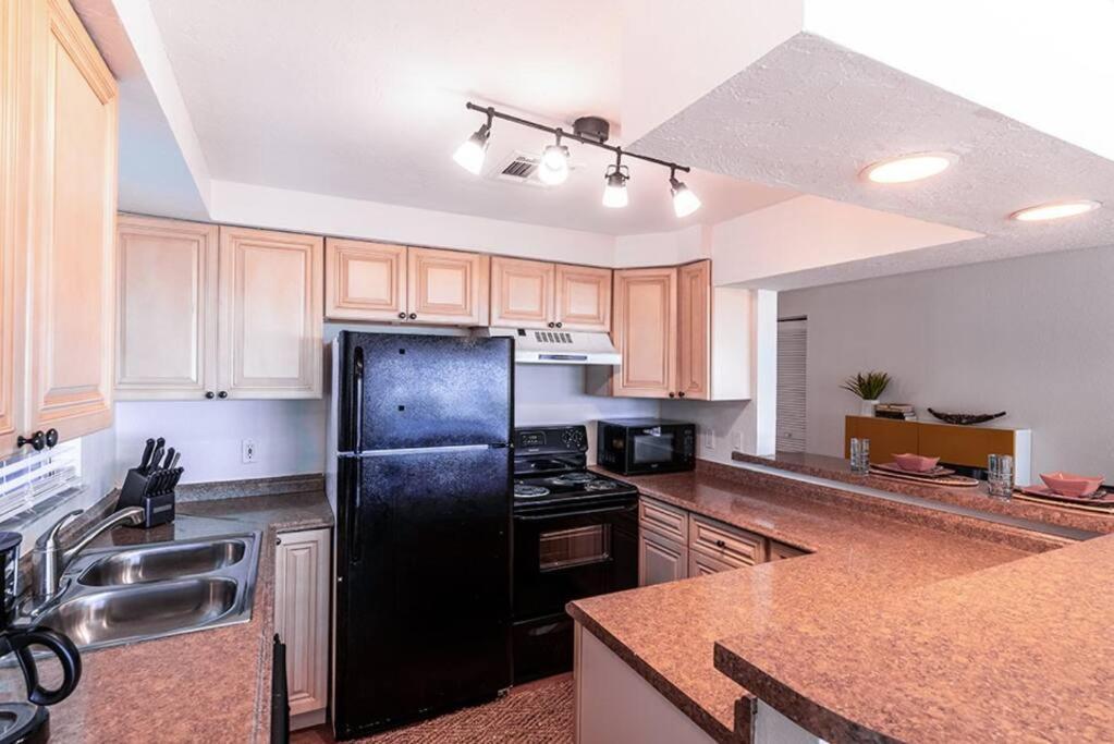 Your Tranquil Escape Is Found Directly On The At The Serenity Condo. *