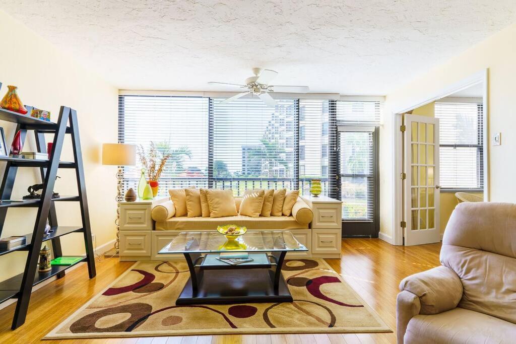 Enjoy Parasdise At Gulf And Bay Siesta Key