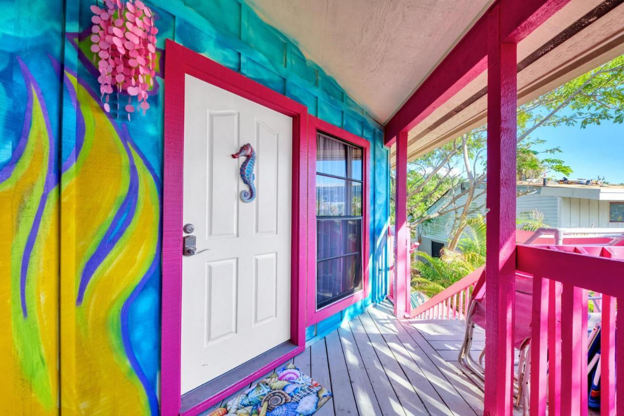 Holiday home Pink Flamingo Unit, Steps To Beach, Village & Pet-friendly