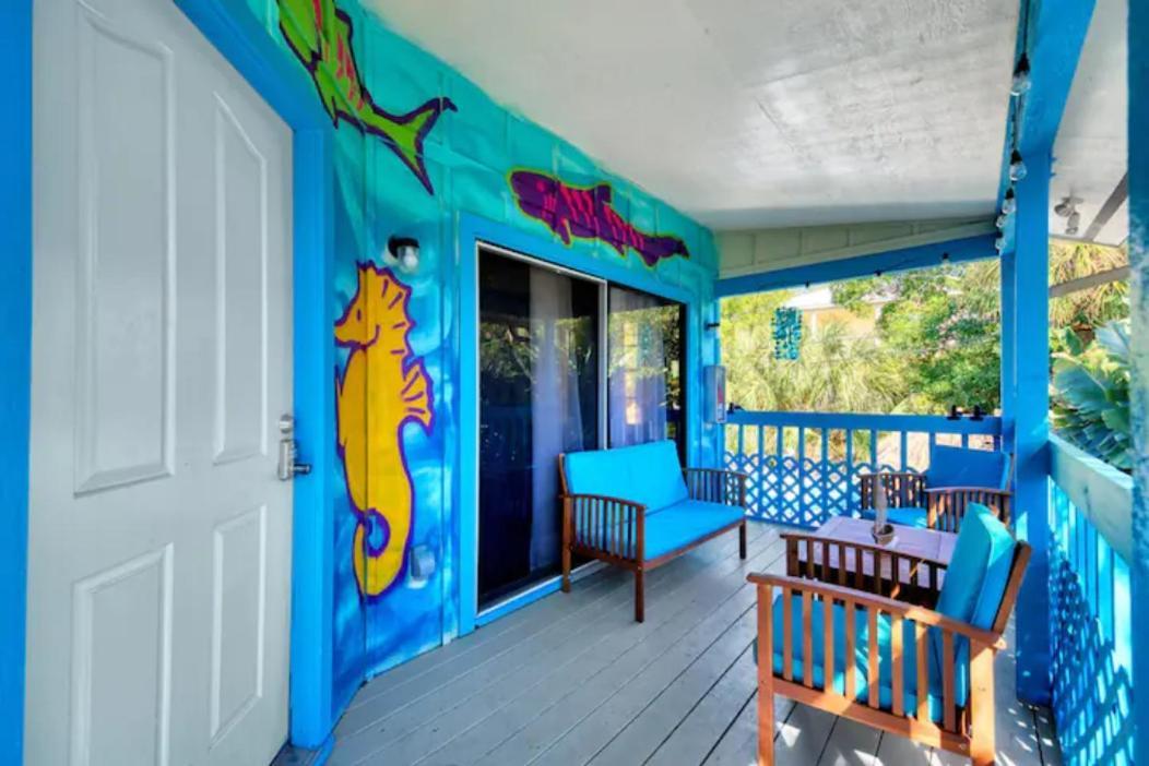 Holiday home Jellyfish-flamingo House, Amazing Location On & Walk To Village Siesta Key