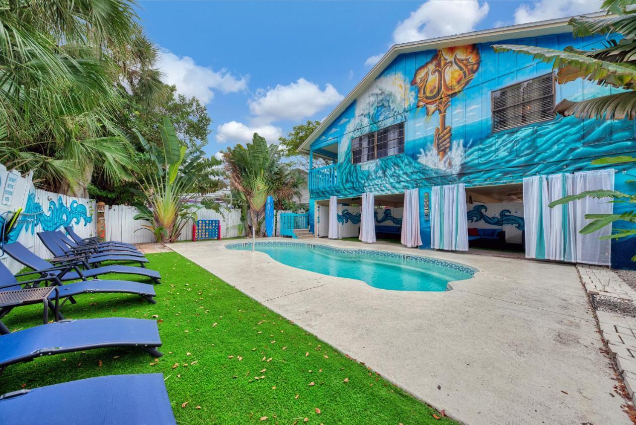 Jellyfish-flamingo House, Amazing Location On & Walk To Village * Siesta Key