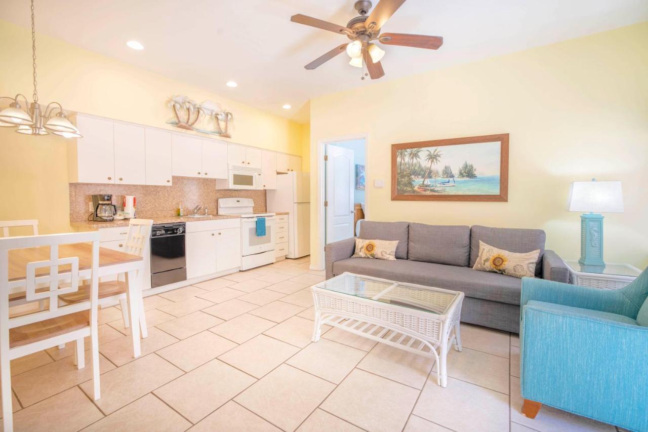 The Big Orange 1br Turtle * Siesta Key