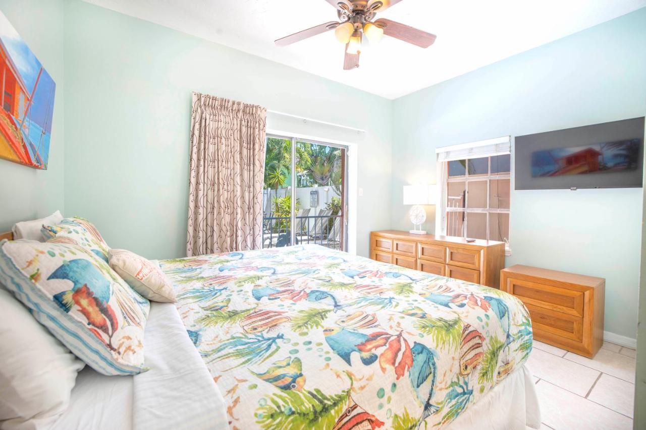 The Big Orange 1br Turtle * Siesta Key