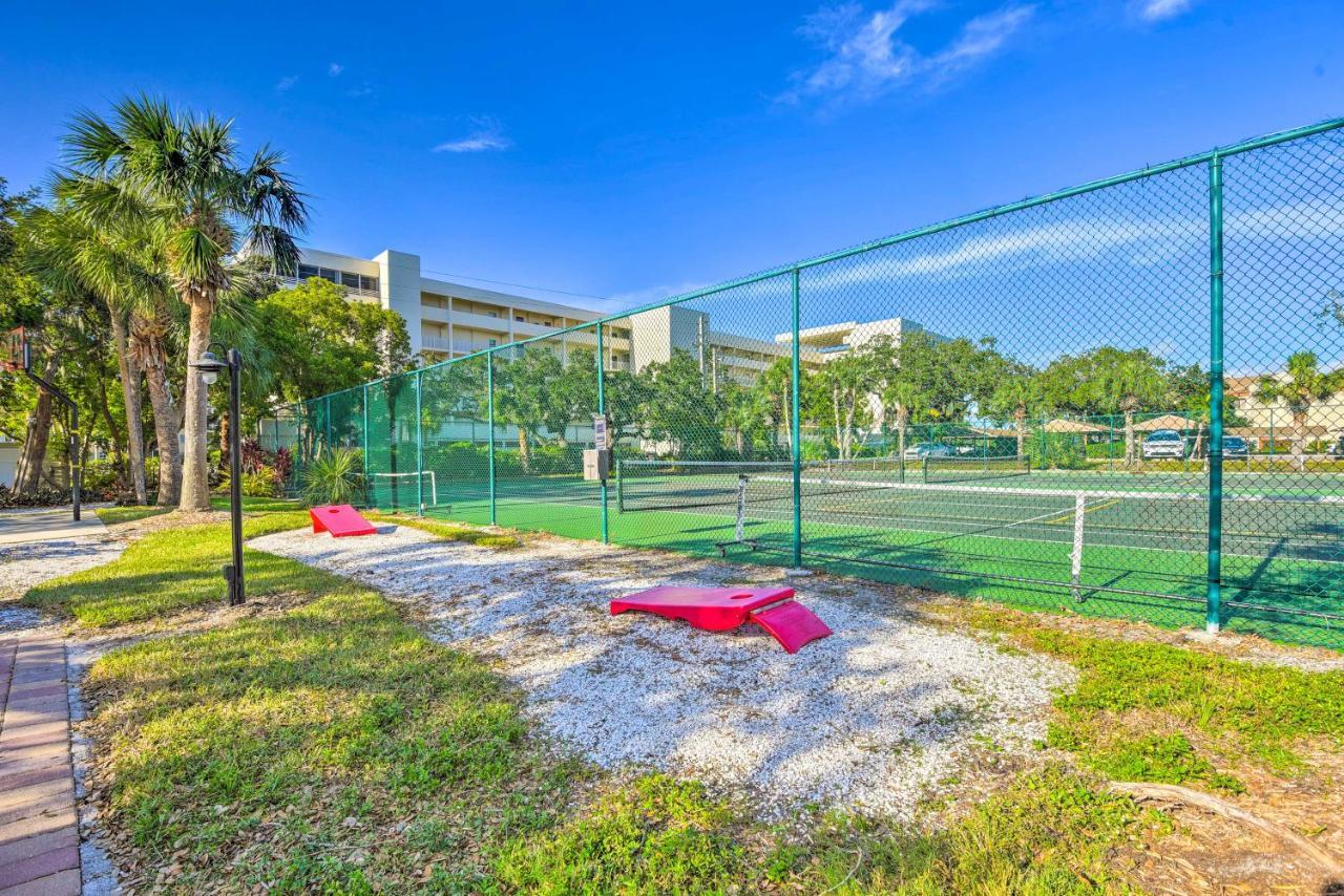 Apartment Comfortable With Pool Access! Siesta Key