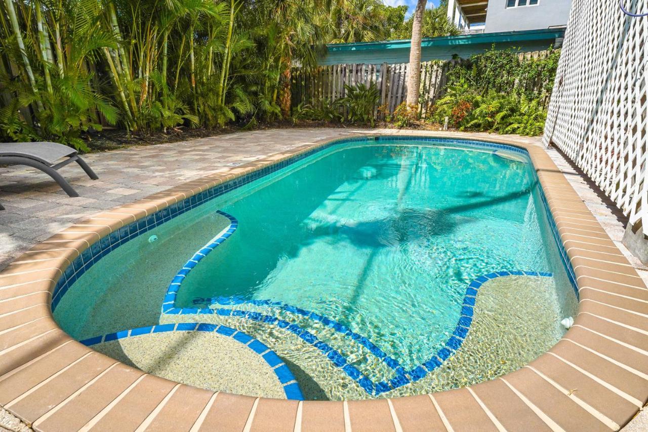 Apartment Walk Siesta Key