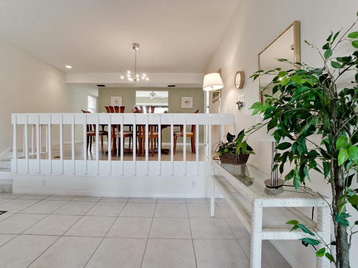 Our House At The Beach 222, Sleeps 4, 2 Bedroom, Tennis, Heated Pool