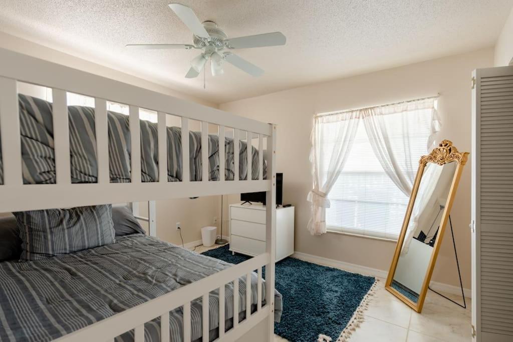 Recently Updated Cozy * Siesta Key