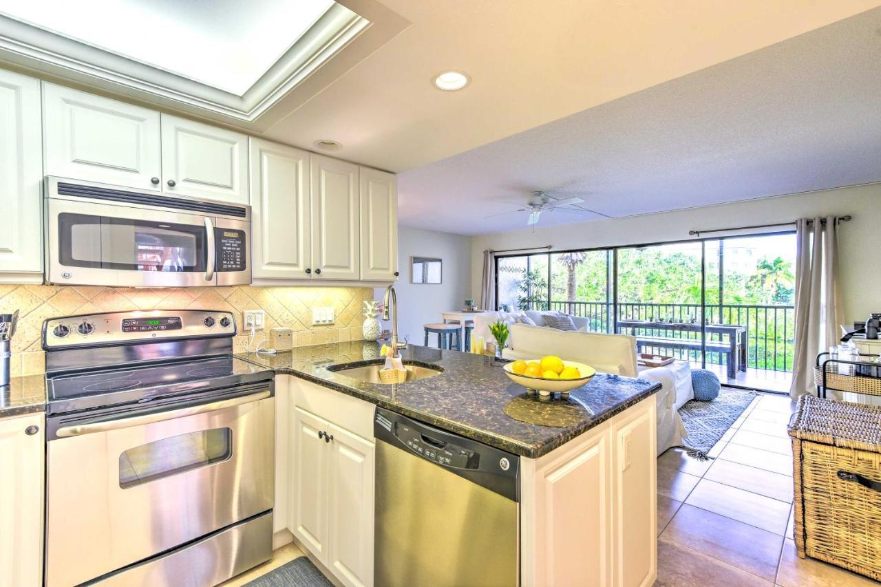 Comfortable With Pool Access! Apartment Siesta Key