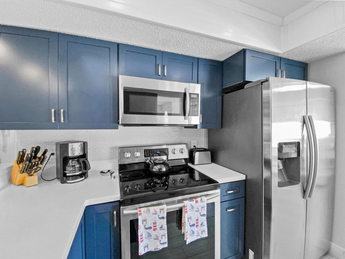 Bayside Pointe Apartment *