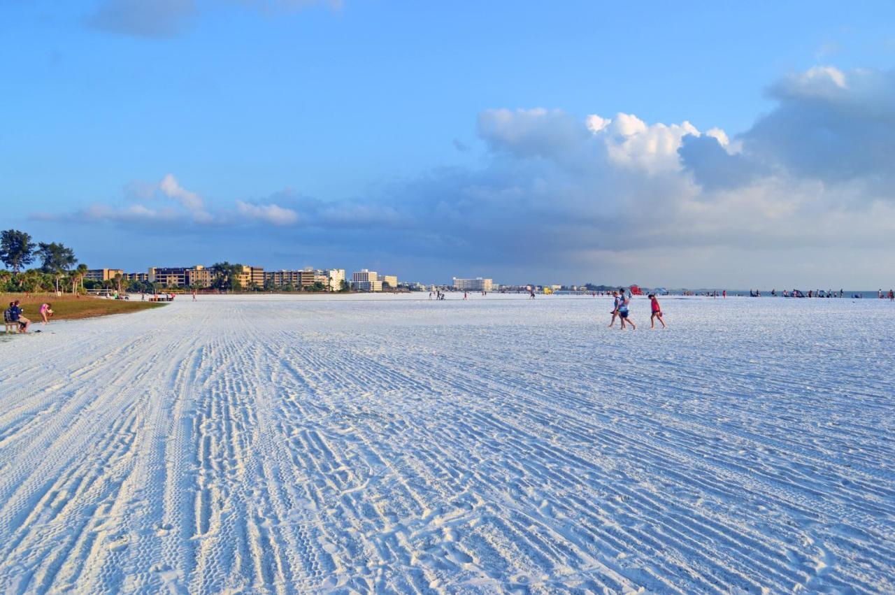 Bayside Pointe * Siesta Key