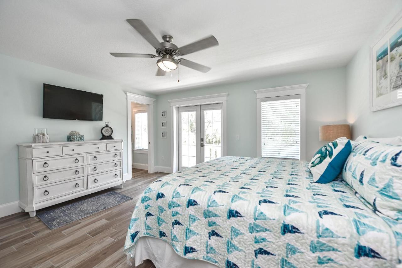 Holiday home Sea Spray *