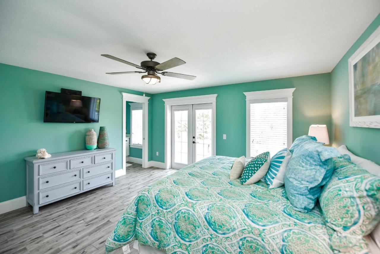 Aloft On Canal * Siesta Key