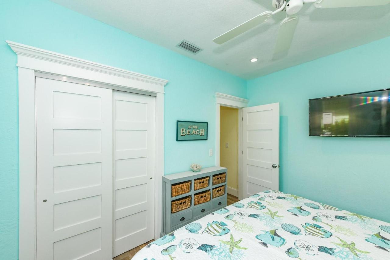 Holiday home The Pool House Siesta Key