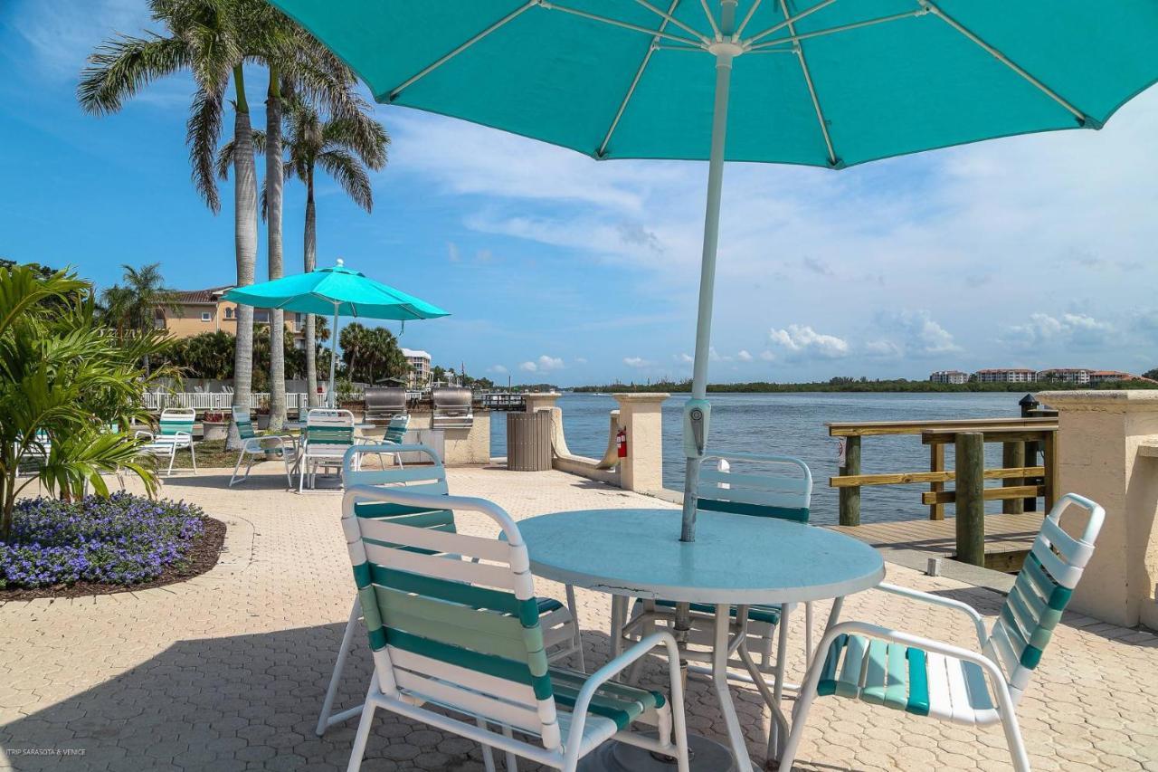 Palm Bay Club Bayside Closest To Gulf *