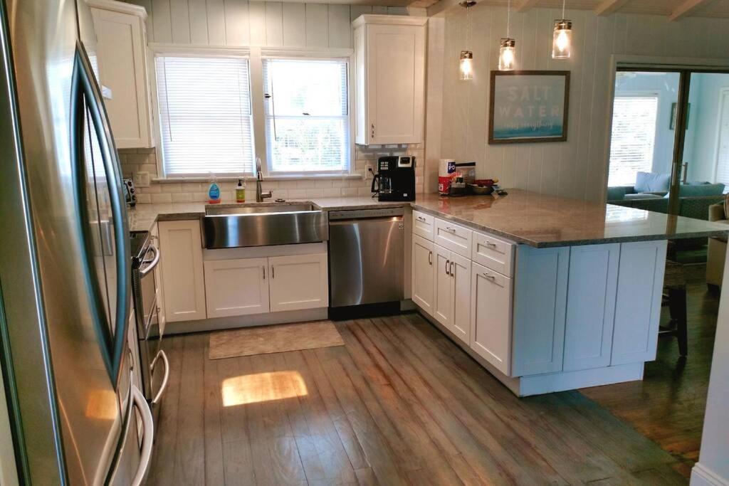 One-of-a-kindbeach, Village, Dock & Private Pool! Siesta Key