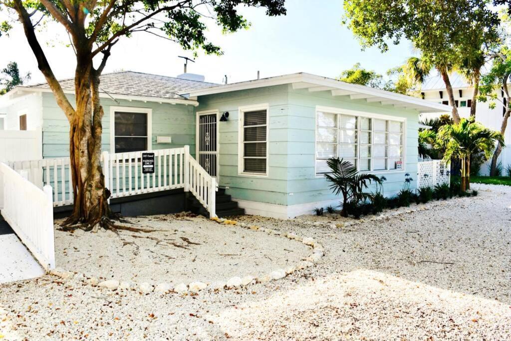One-of-a-kindbeach, Village, Dock & Private Pool! Holiday home Siesta Key