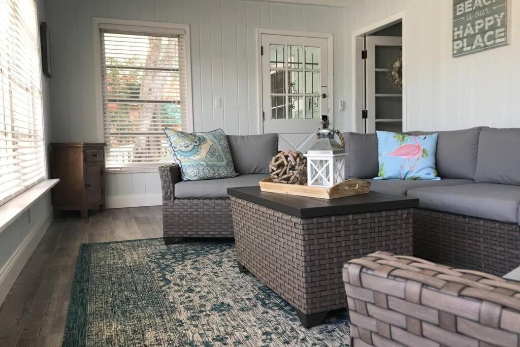 Holiday home One-of-a-kindbeach, Village, Dock & Private Pool! Siesta Key