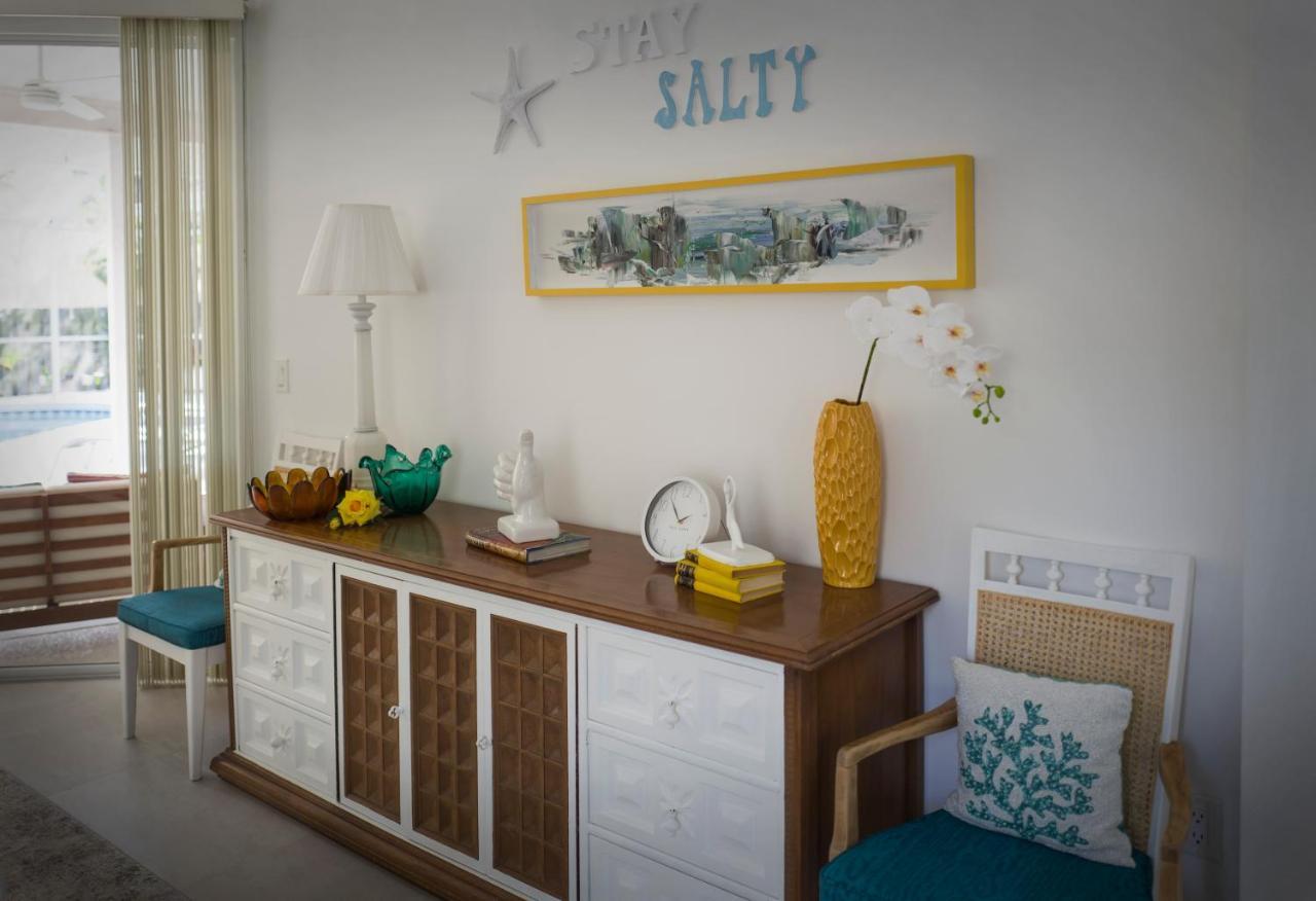 Oasis: Enjoy The Life Siesta Key