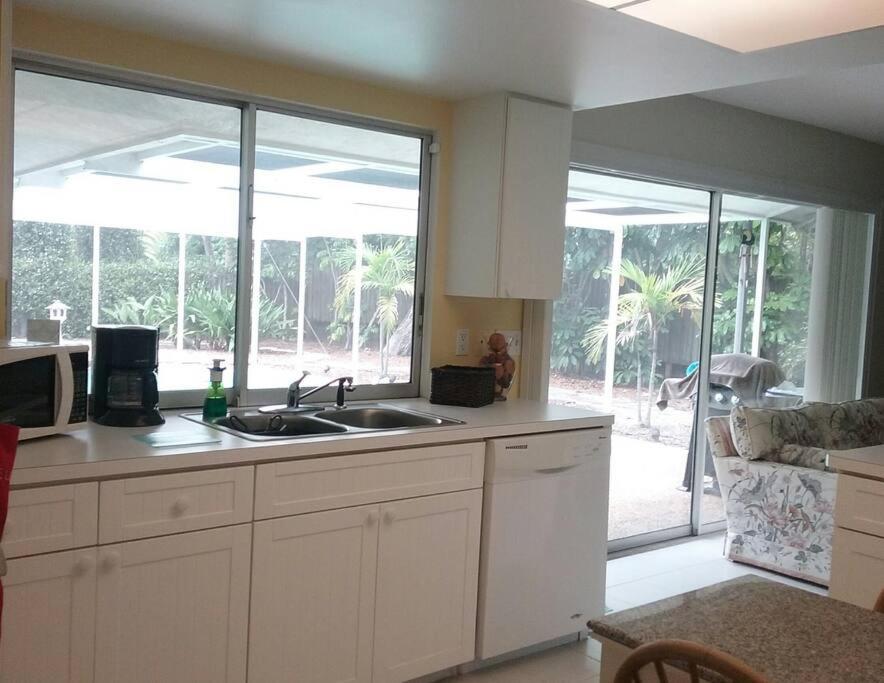 #1us Pool House Holiday home