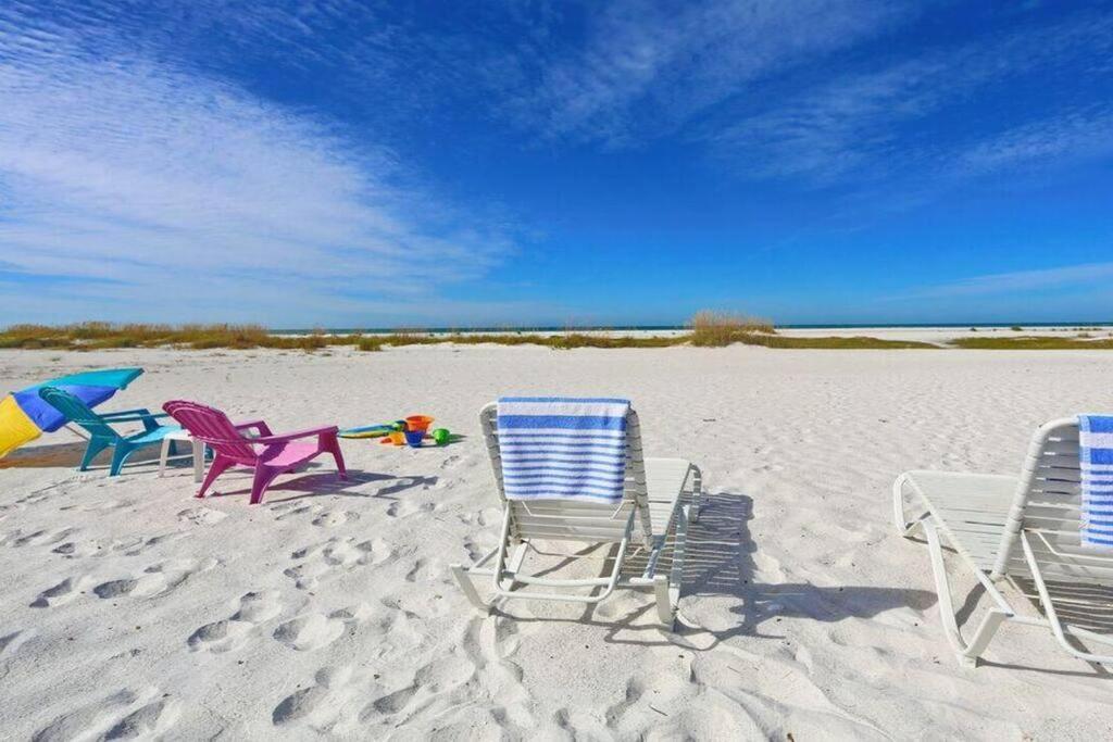 #1us Pool House Holiday home *
