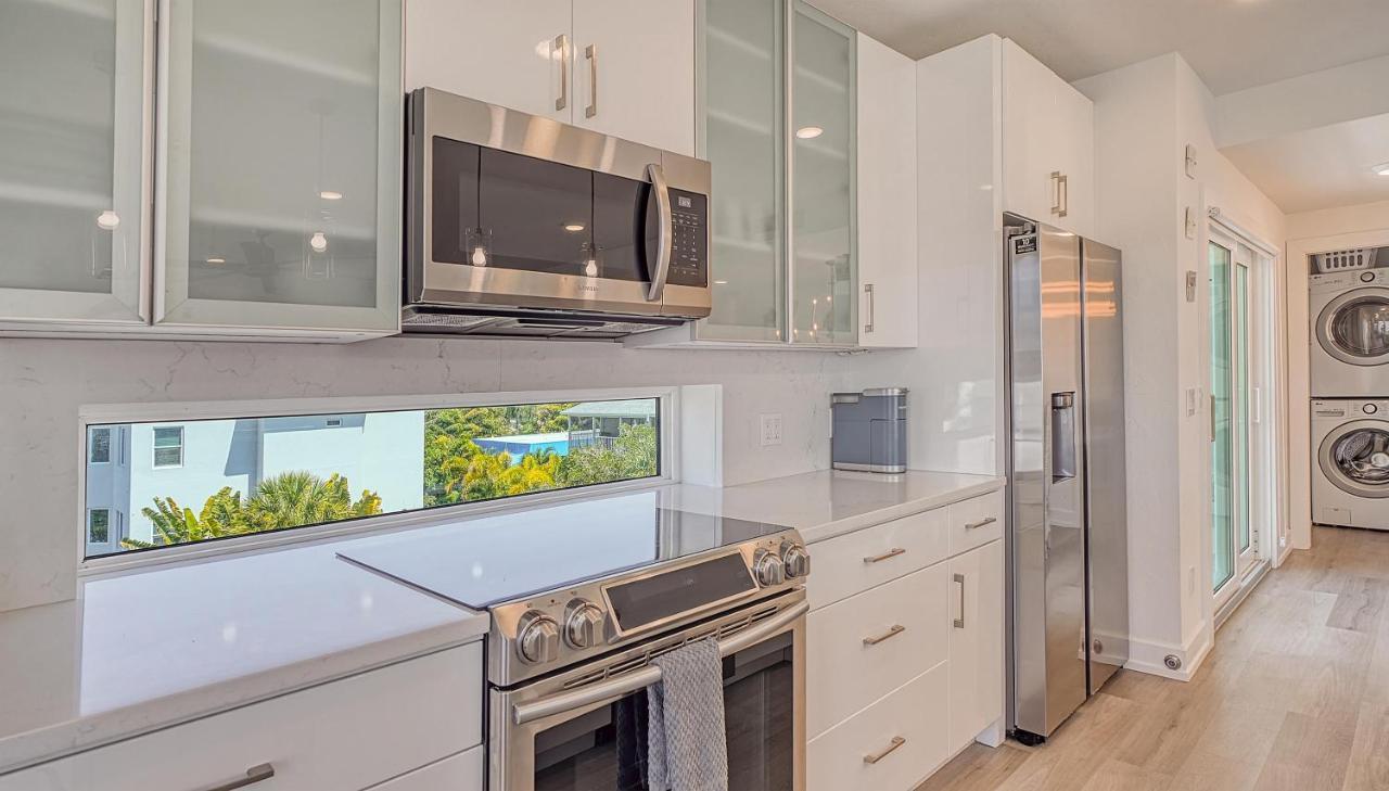 Silver Shore - 657b *