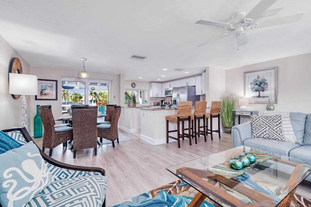 La Contento Casa - 5560 Siesta Key