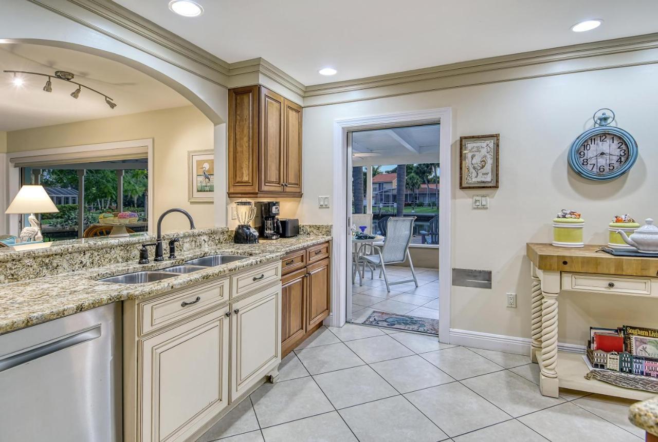 Dollar - 910 Holiday home
