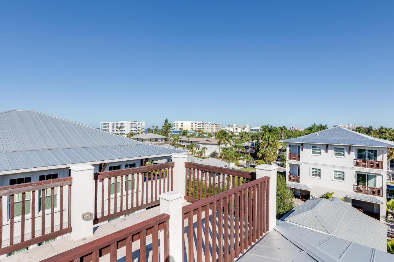 Topsail - 1025 Holiday home