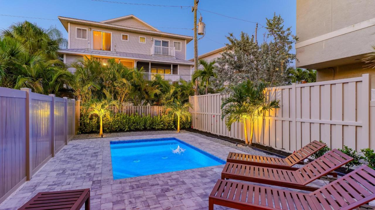 Silver Shore - 657b Siesta Key