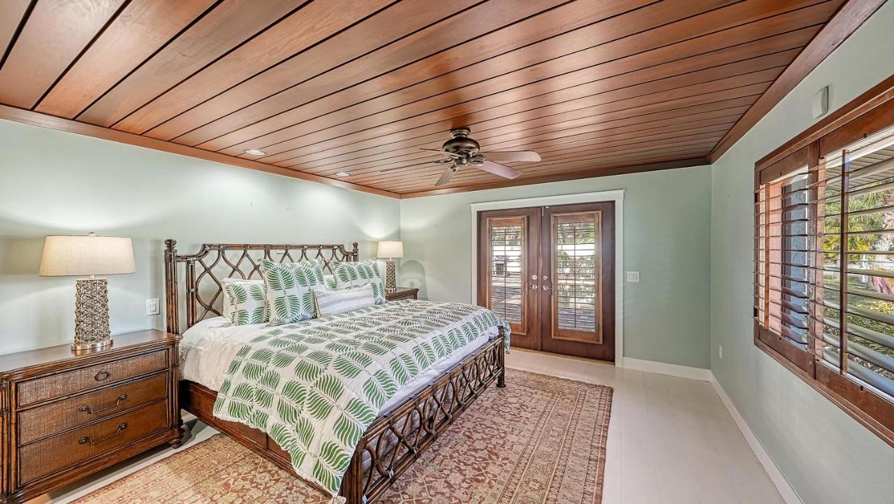 Bali House - 5041 Siesta Key