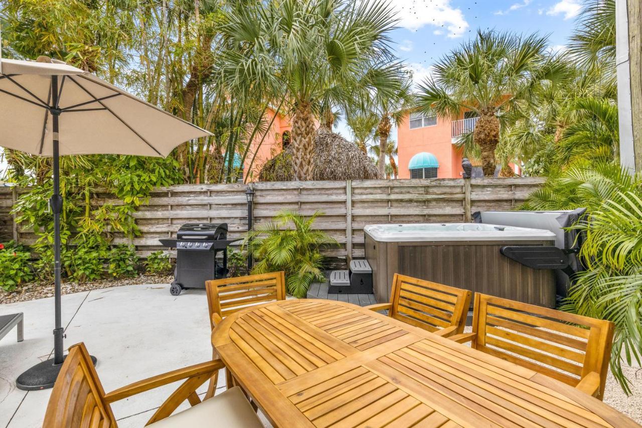 Fiesta - 312r Siesta Key